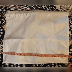 ☆New! Silky Satin Dustbag